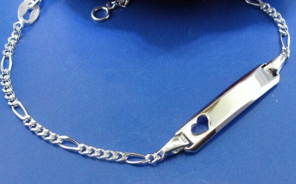 Zilver Baby-kinder naamarmband met open hartje