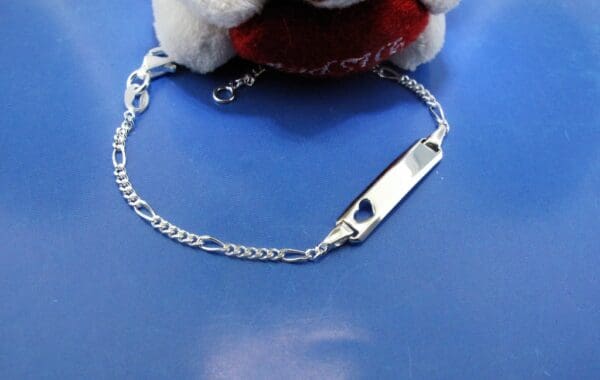 Zilver Baby-kinder naamarmband met open hartje - Afbeelding 2