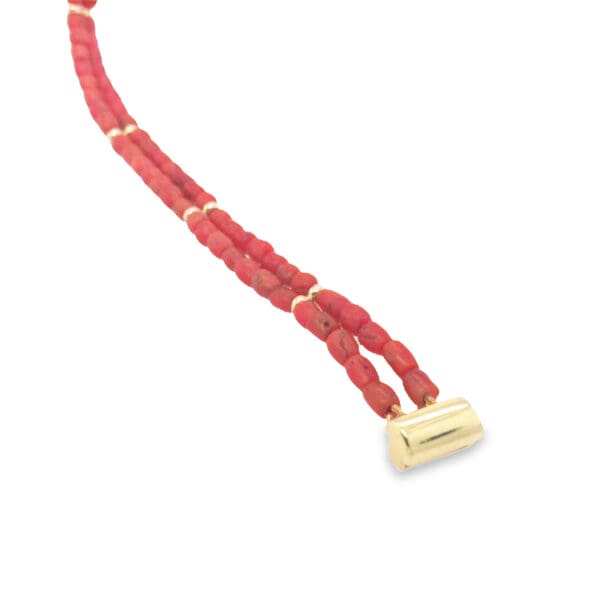 Bloedkoraal armband met gouden sluiting - Afbeelding 4