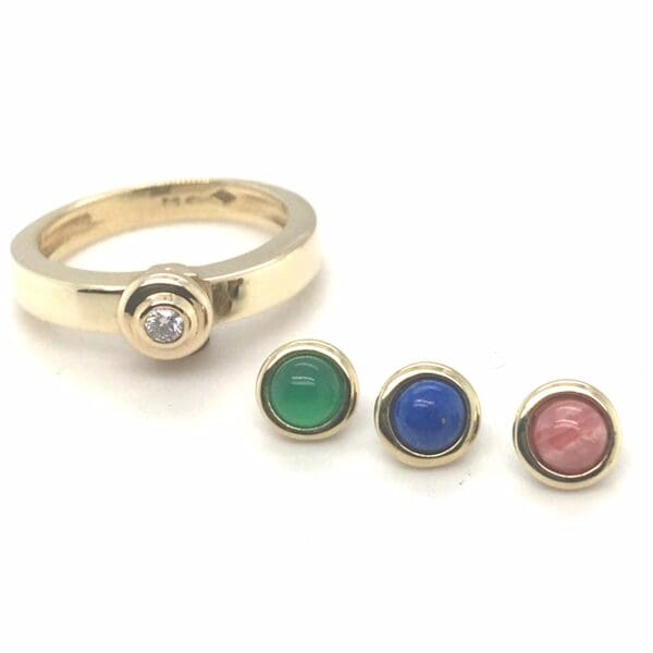 Gouden schroefsteen ring met verwisselbare stenen