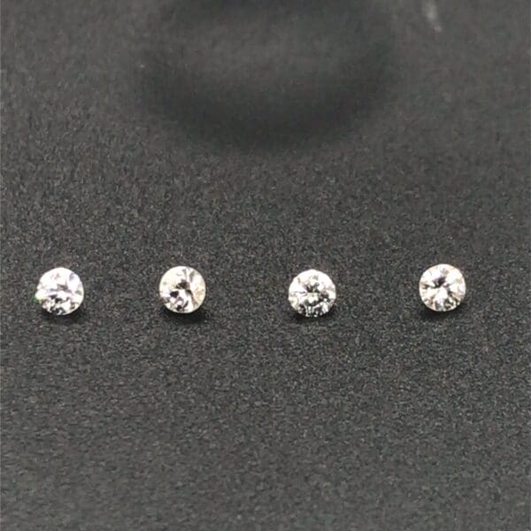 4 Losse Diamanten totaal 0.07 caraat per set - Afbeelding 3