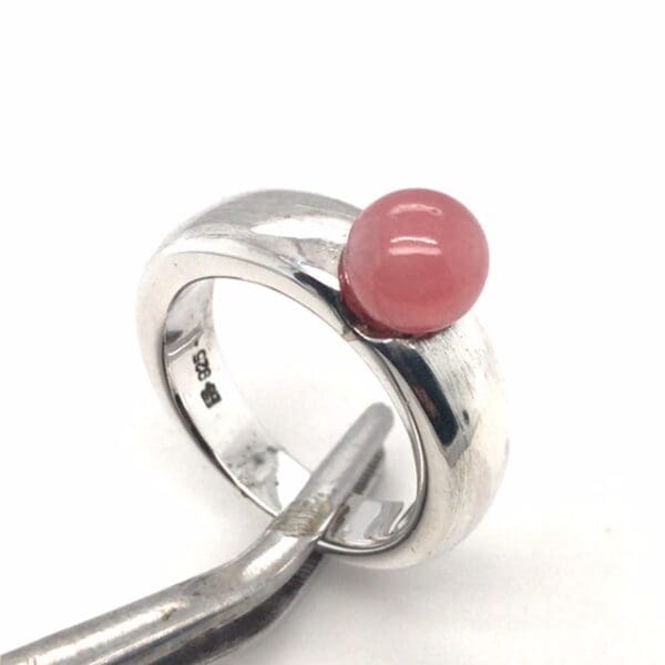 zilveren ring met Rodochrosiet kogel