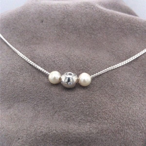 Zilveren collier met Cultive parels en Cubic Zirconia - Afbeelding 2