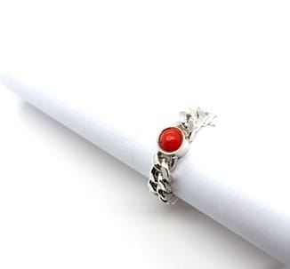 Zilveren ring met Bloedkoraal
